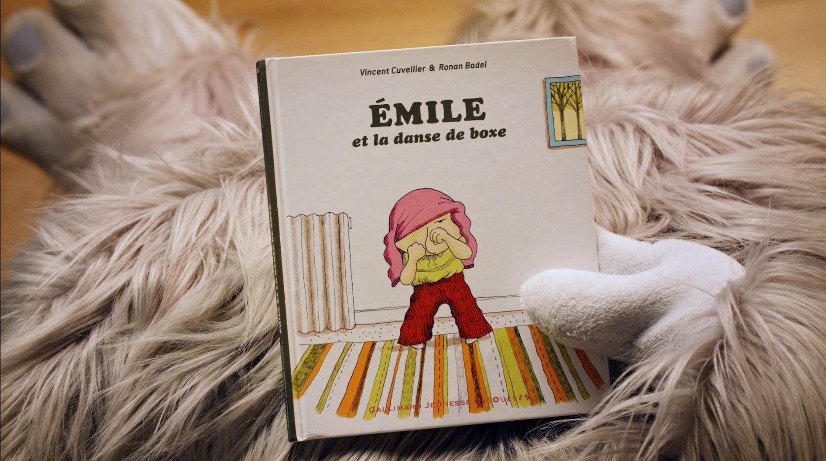 Emile et la danse de boxe